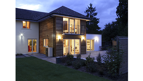 Nová tichá designová venkovní jednotka